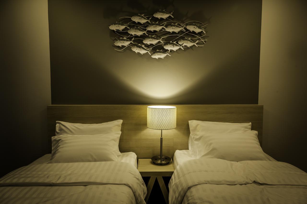 Triple Z Hotel Хуа Хин Экстерьер фото
